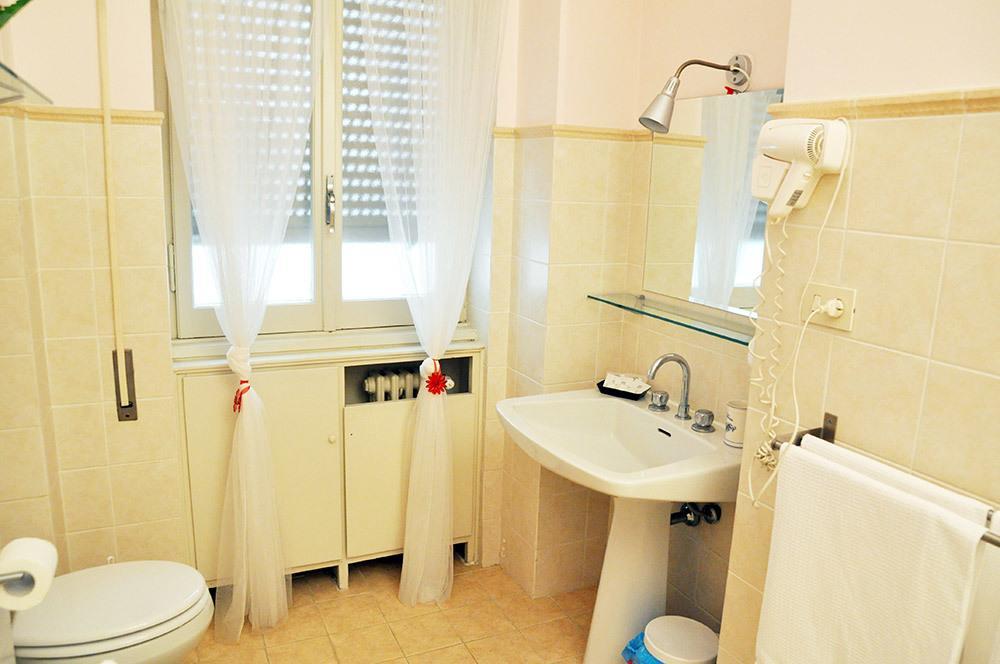 روما Ideal B&B الغرفة الصورة